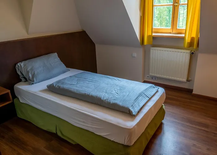 Отель Restaurant Taverna Eching (Landshut)