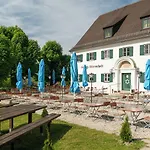 Ξενοδοχείο Noon Mirch Restaurant