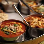 Ξενοδοχείο Noon Mirch Restaurant *