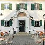 Noon Mirch Restaurant *