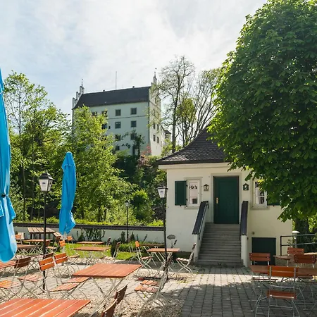 Noon Mirch Restaurant